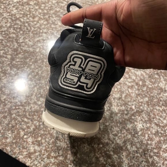 Lv skate shoes - Picture 9 of 10